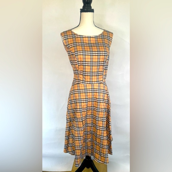 Burberry plaid vibes dress w lining and zipper- full skirt pretty tailoring - Picture 1 of 11